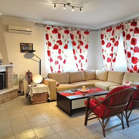 בית נופש Blue Scent Villa - Private Magnificent Garden Escape נאה פוטידאה