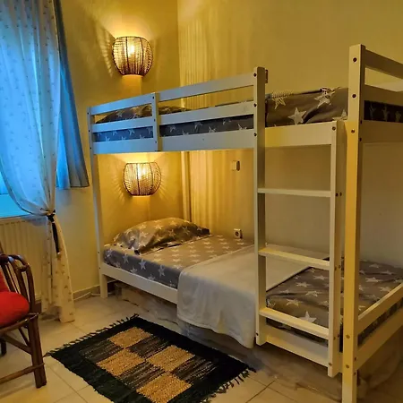 Blue Scent Villa - Private Magnificent Garden Escape בית נופש