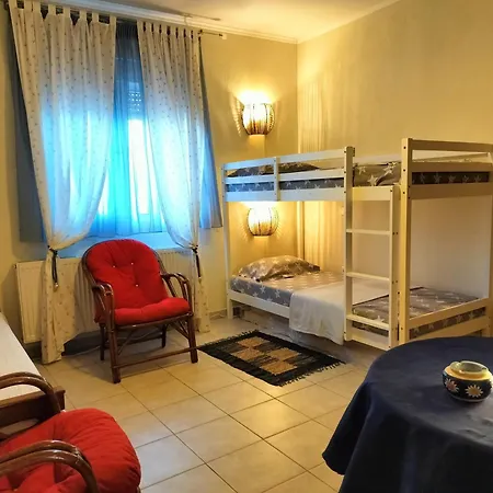 Blue Scent Villa - Private Magnificent Garden Escape בית נופש נאה פוטידאה