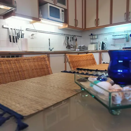 Blue Scent Villa - Private Magnificent Garden Escape *