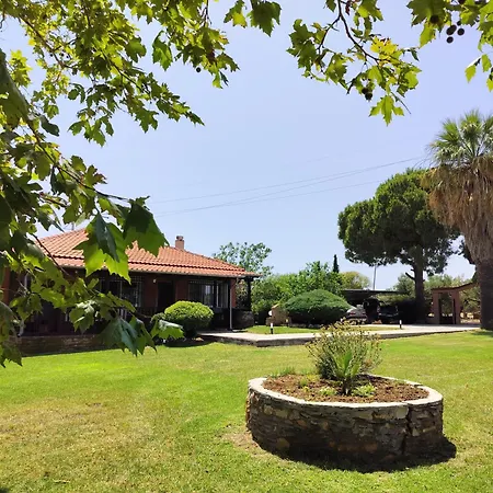Blue Scent Villa - Private Magnificent Garden Escape * נאה פוטידאה